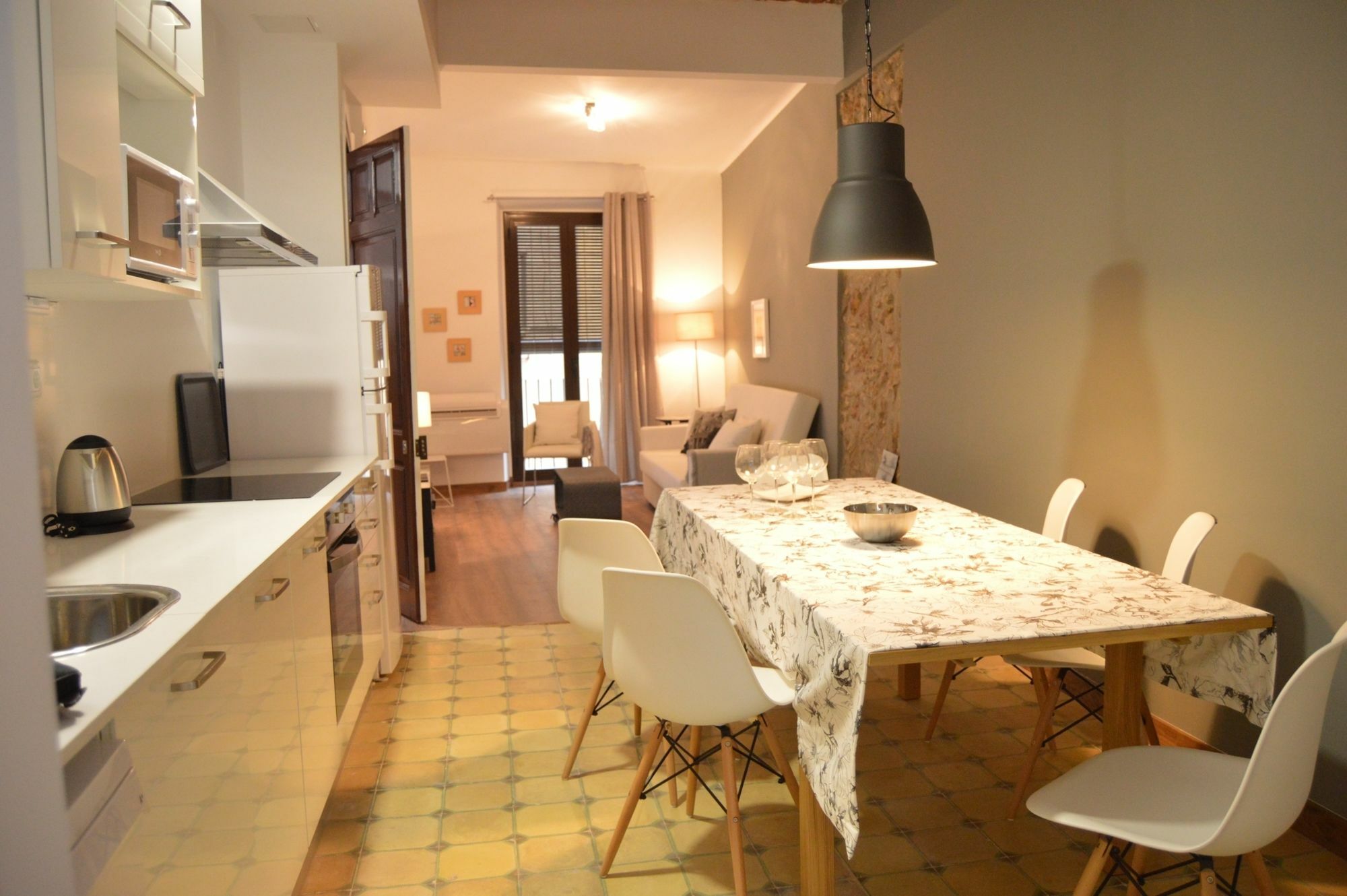 Tarragona Suites Mediona Exterior foto