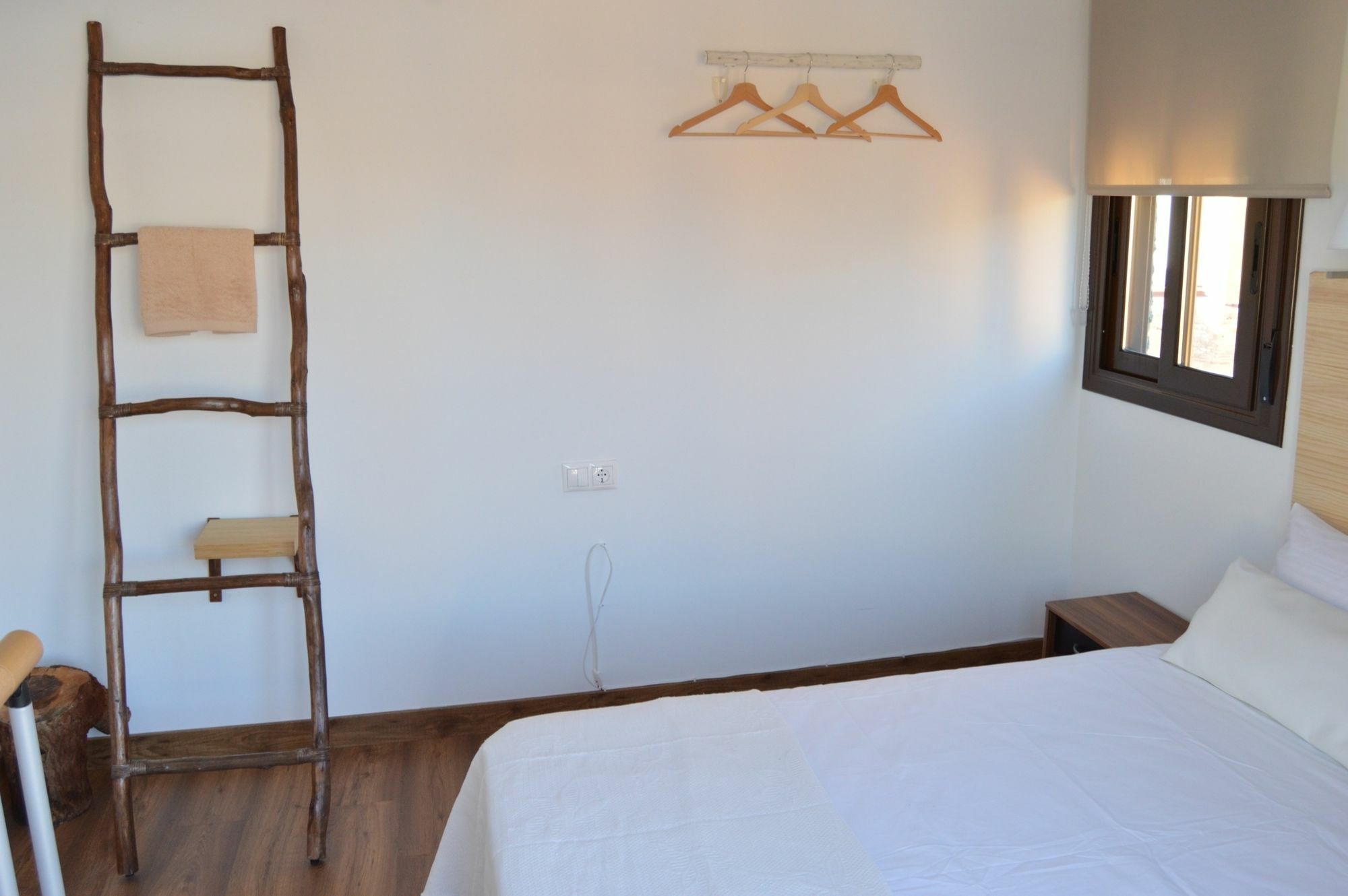Tarragona Suites Mediona Exterior foto