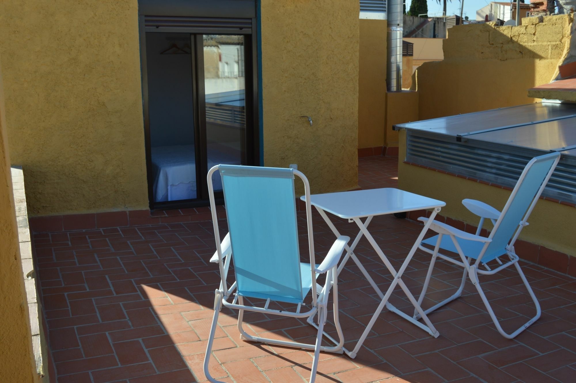 Tarragona Suites Mediona Exterior foto