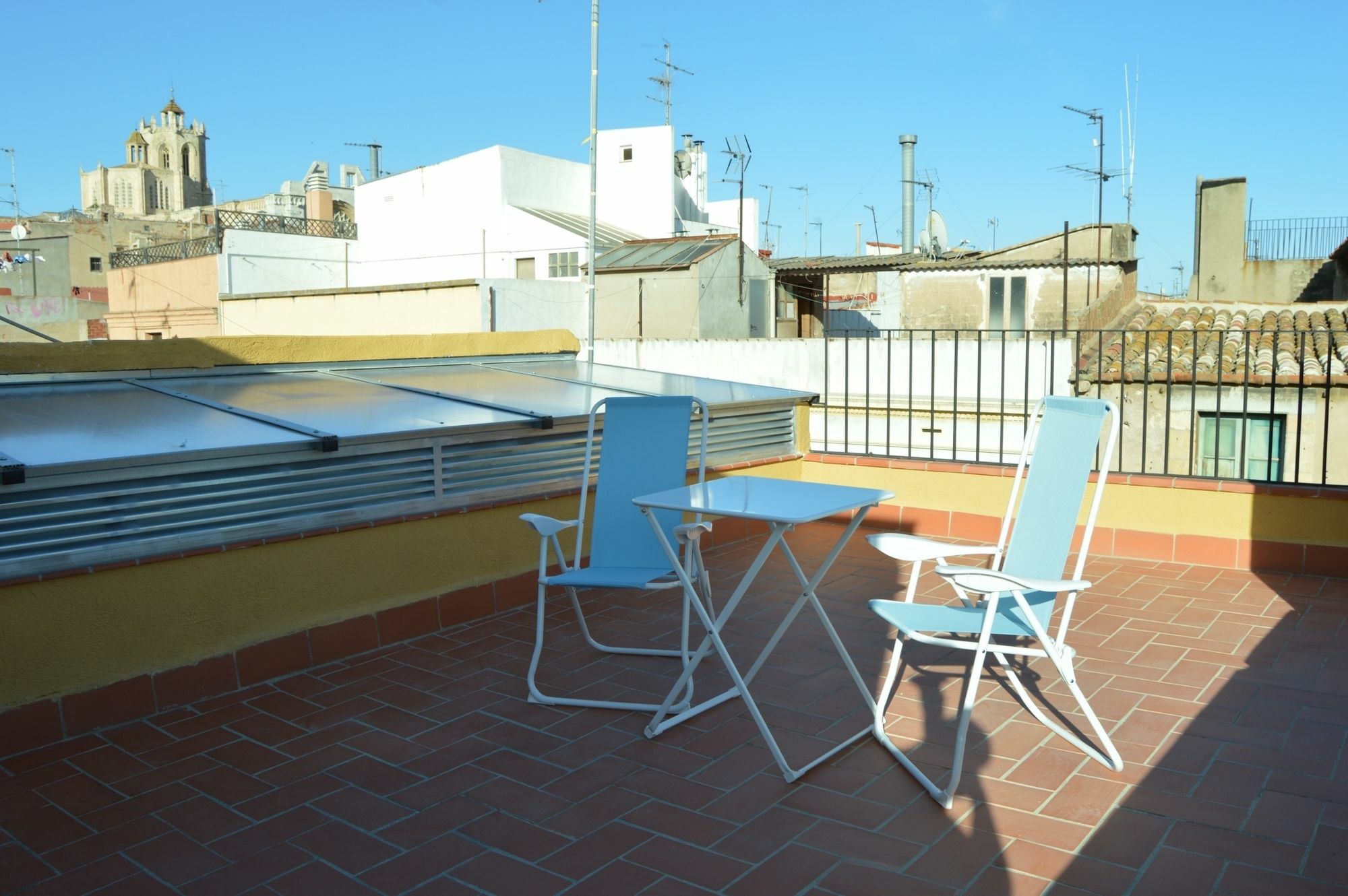 Tarragona Suites Mediona Exterior foto